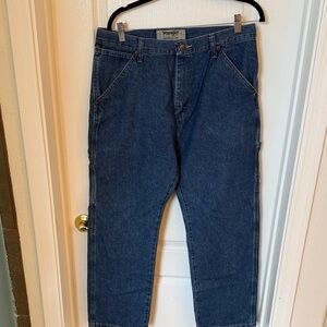 Wrangler Men's Relaxed Fit Dark Blue Jeans